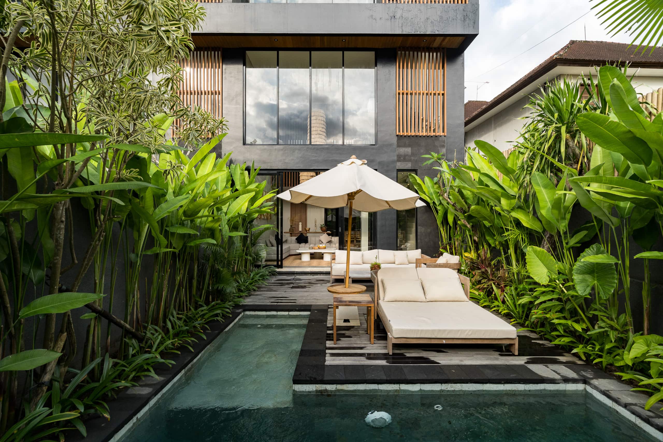 Villa Torra Genuina: 3BR W/Sauna in Center of Ubud — photo 1