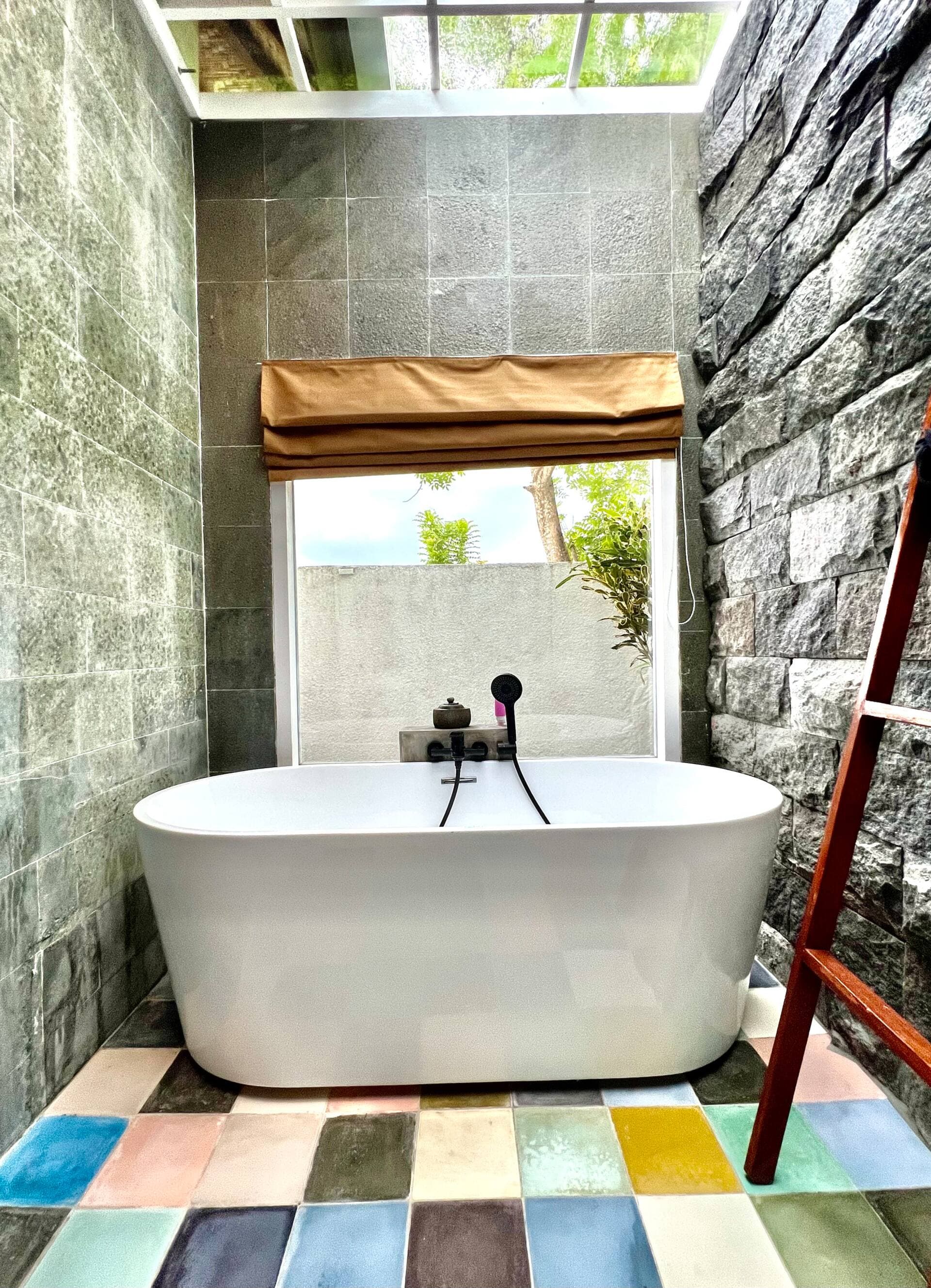 Luxury Private Four Bedroom Suites w private Pool — photo 2