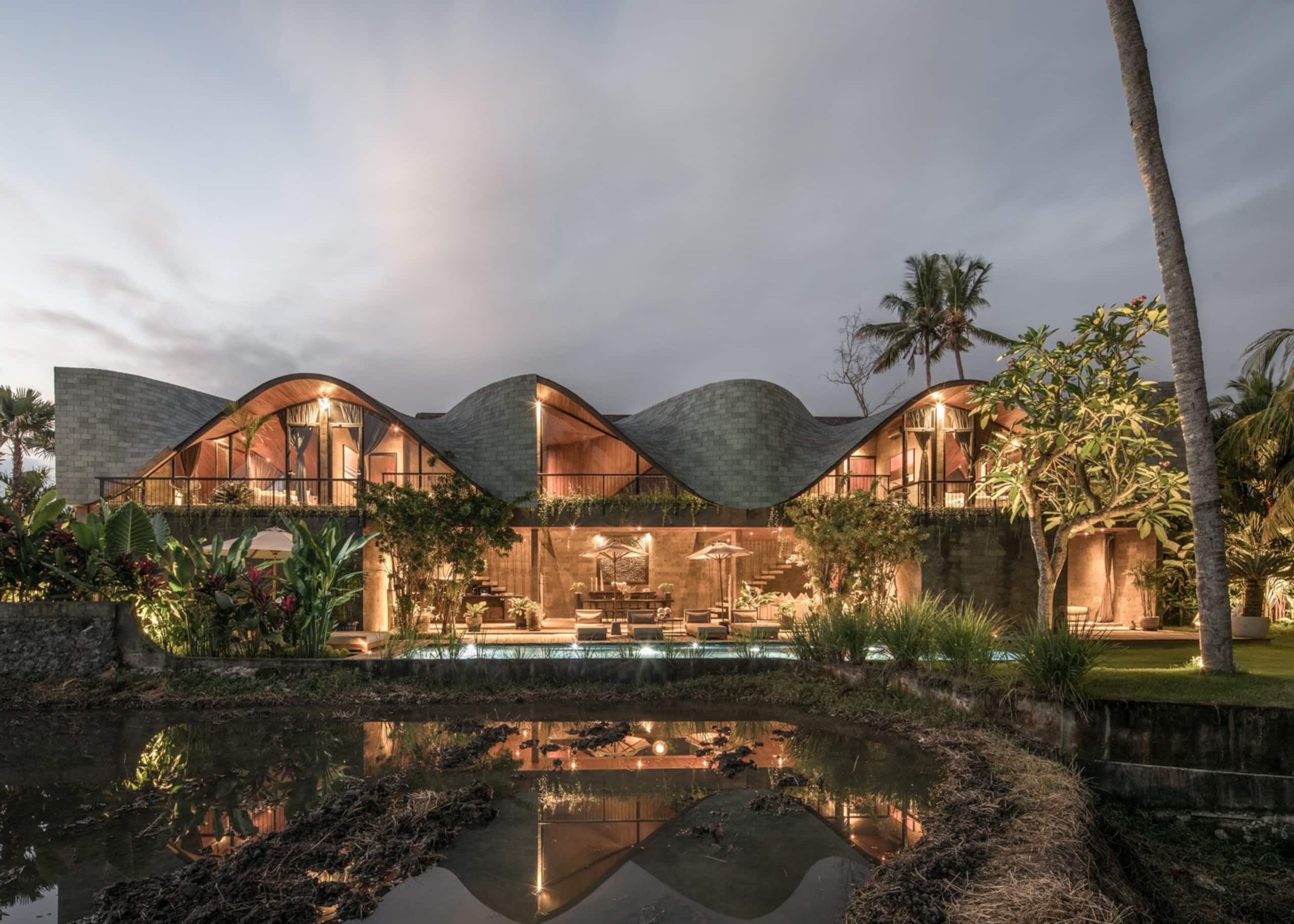 ALPHA HOUSE– Design villa w full concierge service — photo 1
