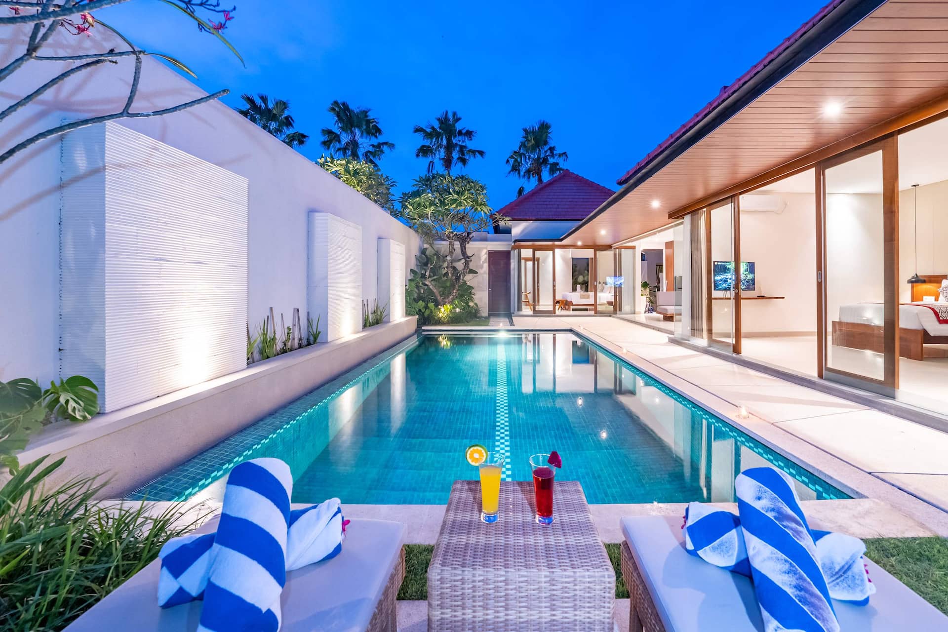 Fenosa Villa 8 – Luxury 2BR Villa in Seminyak — photo 3