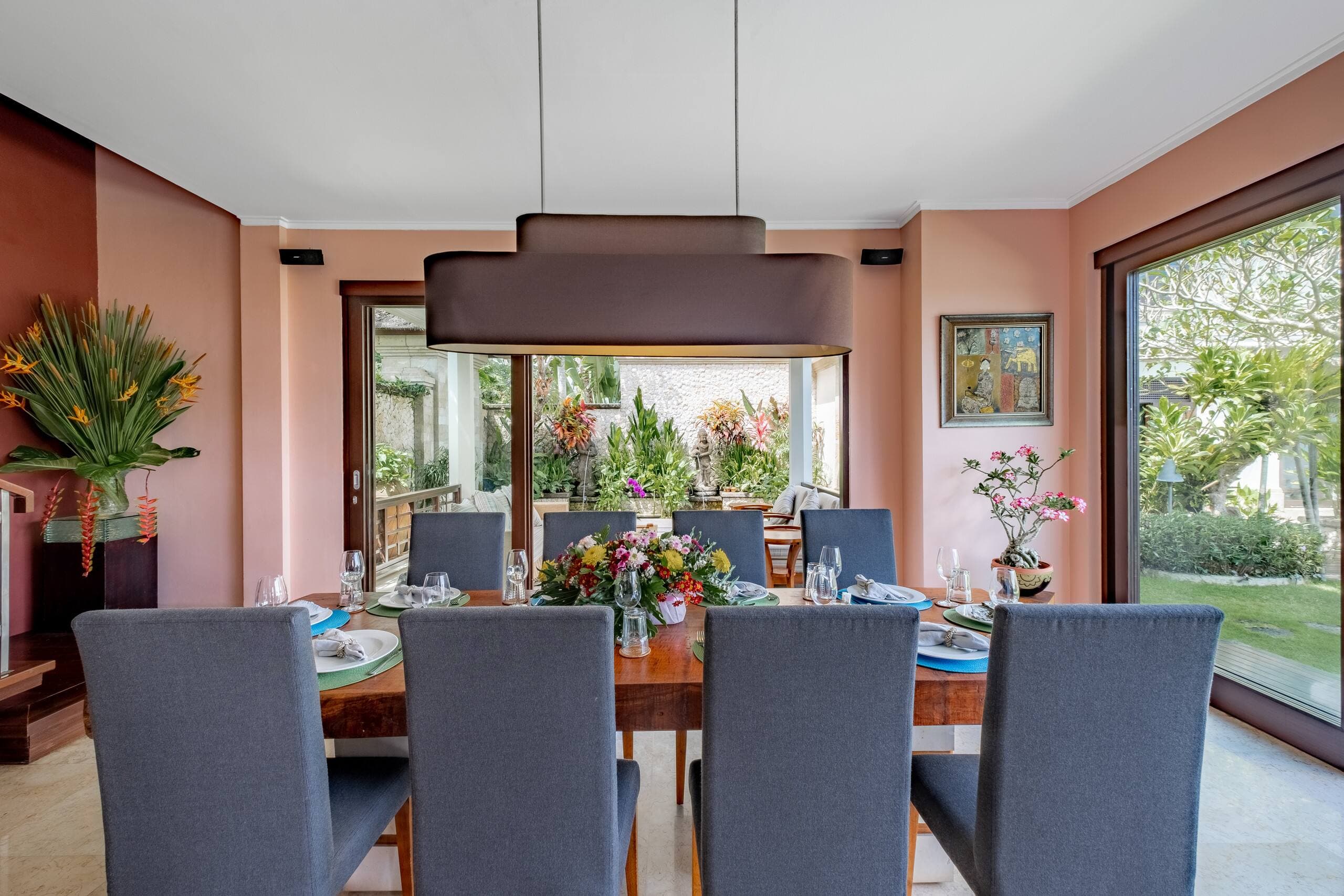Immaculate 3-4BR Villa with Butler Service and Spa 20