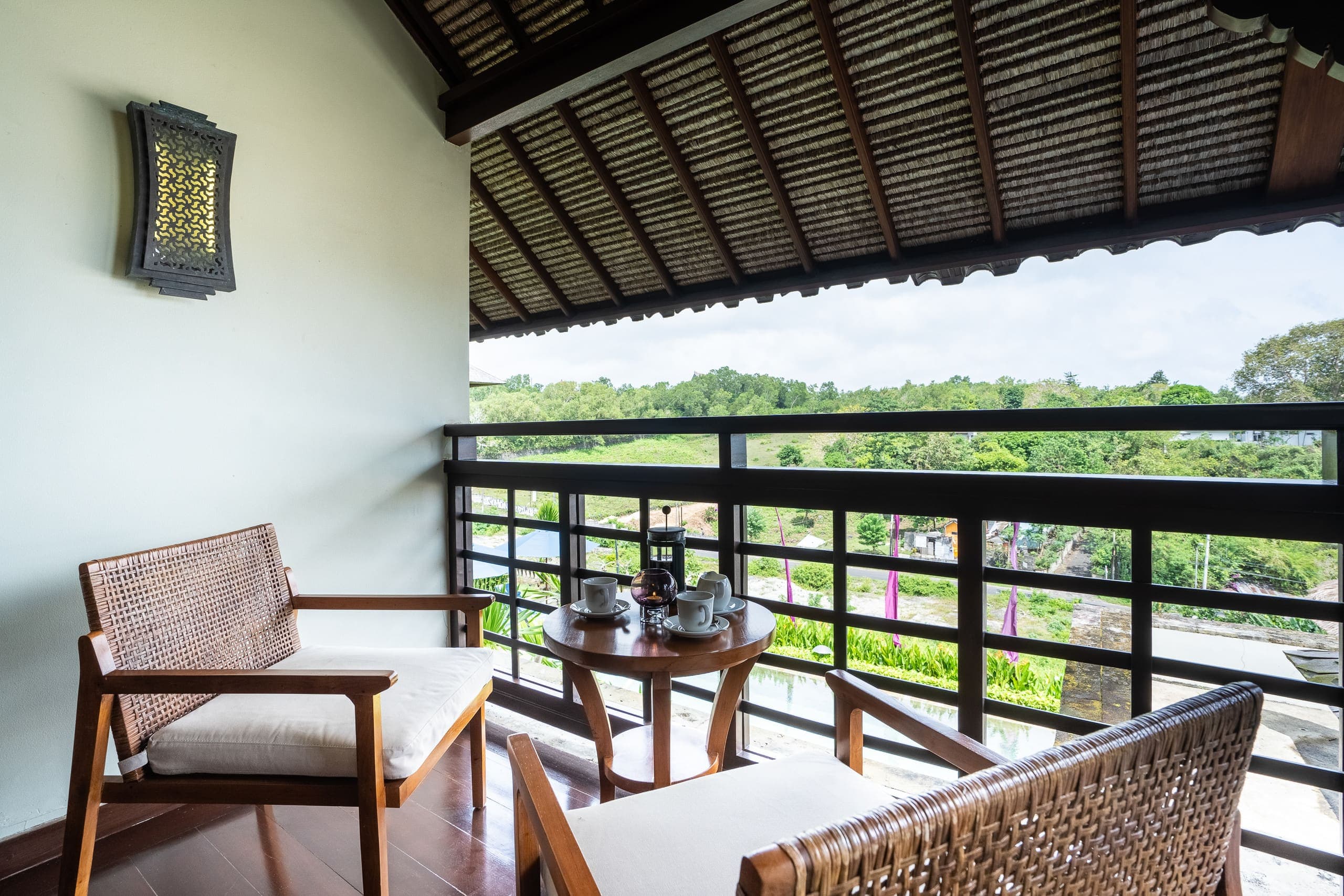 Immaculate 3-4BR Villa with Butler Service and Spa 30