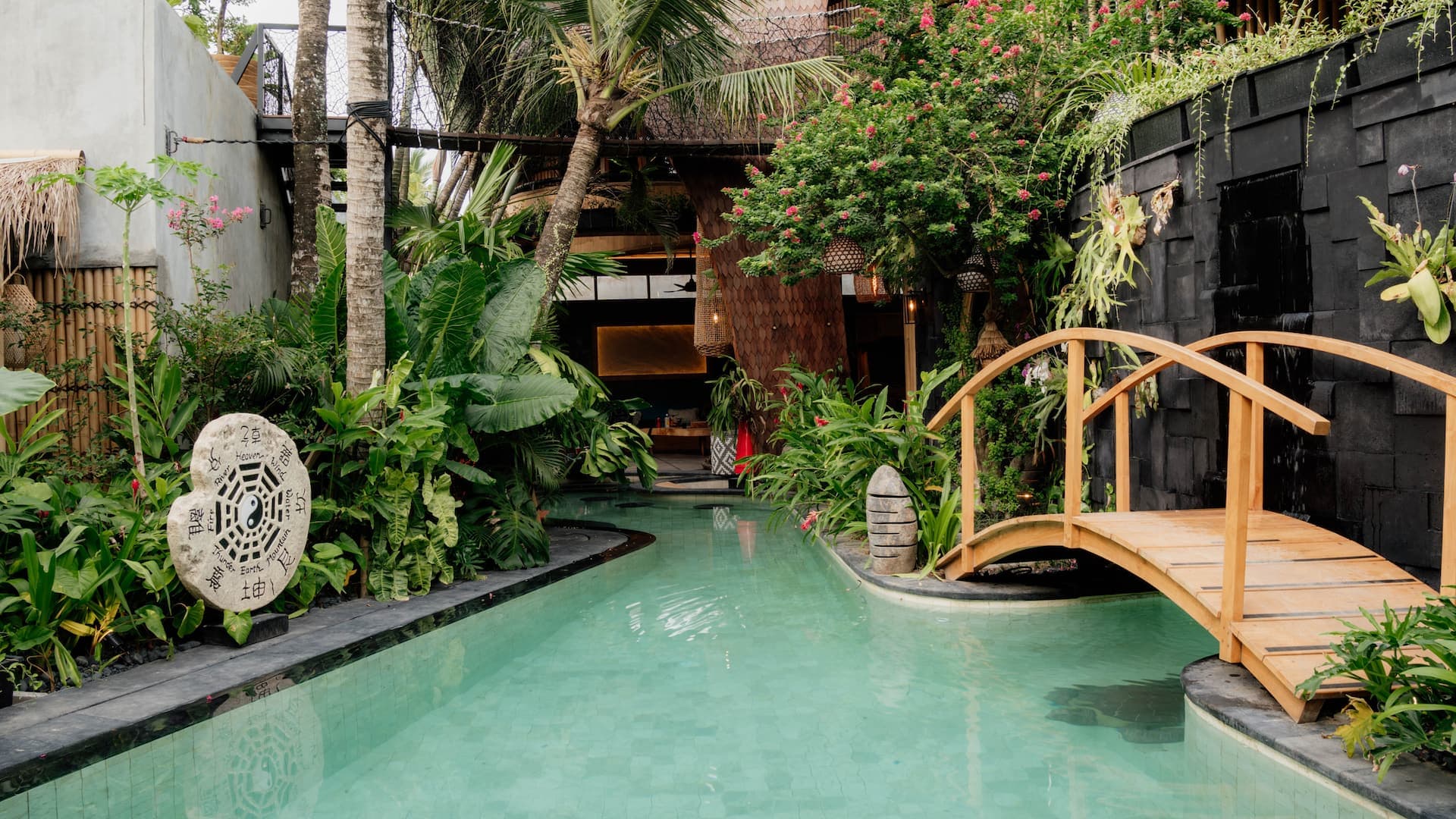 Villa Jocelyne - Luxury Bamboo Villa — photo 4