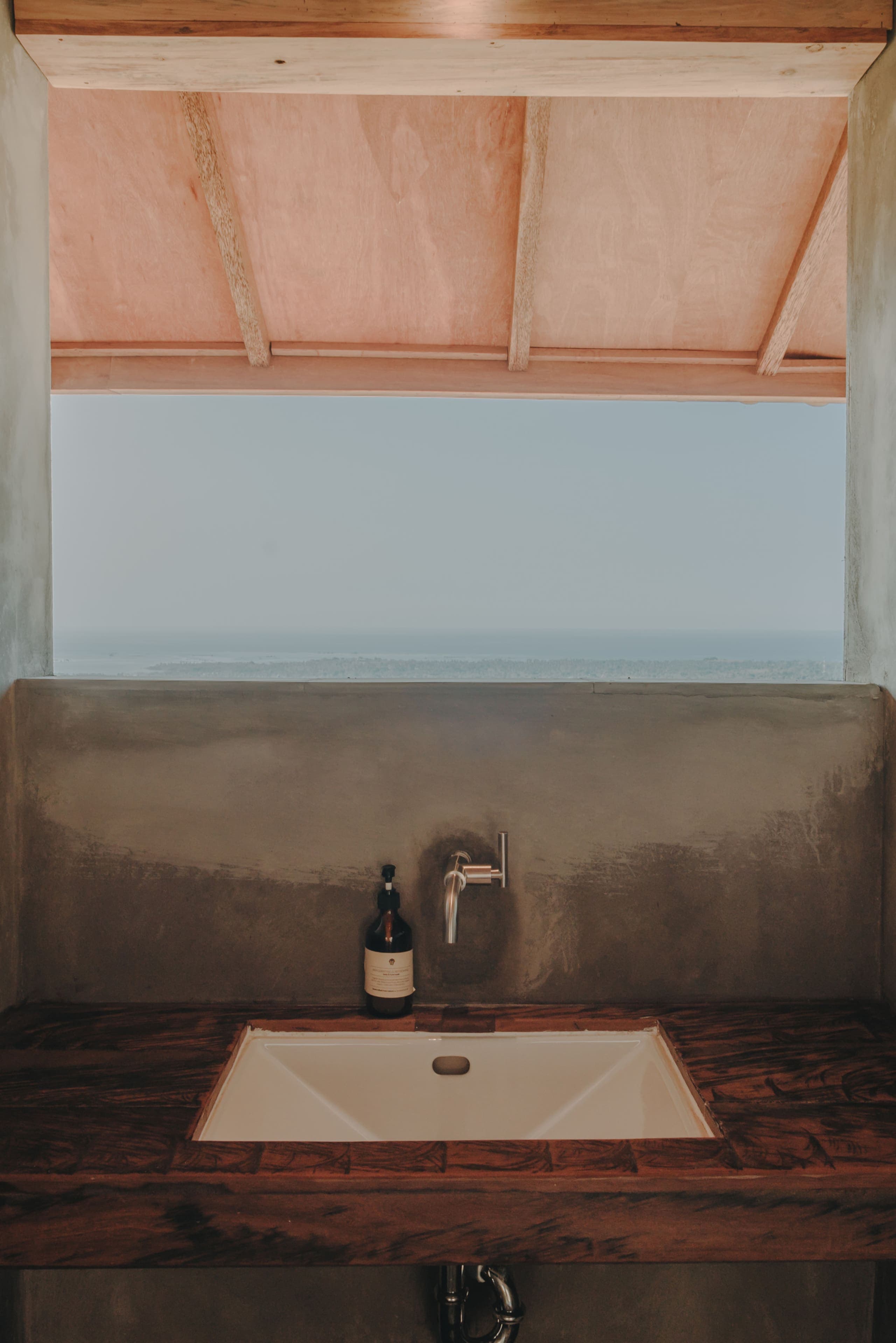 CABIN 2 9