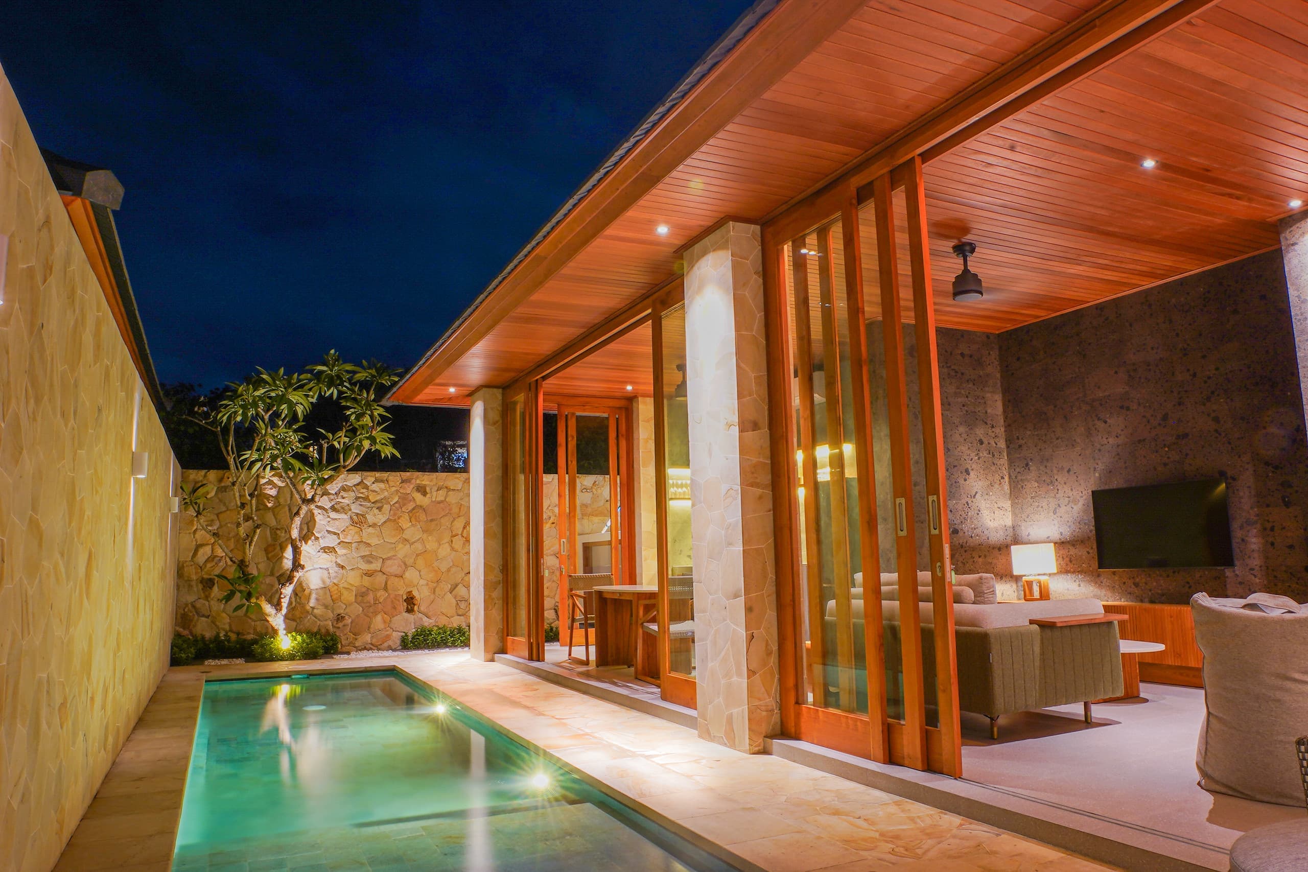 Top Luxury Pool Villa Nusa Dua 1