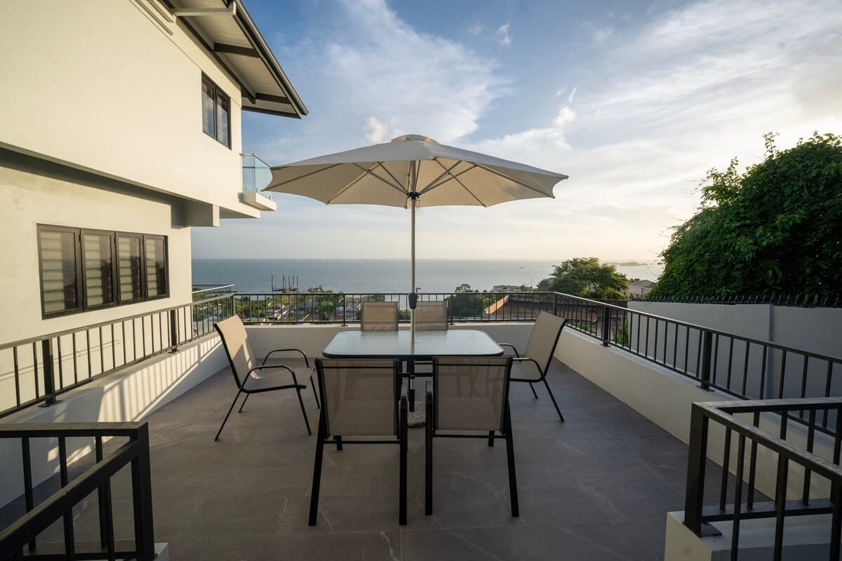 Trini Villa 5
