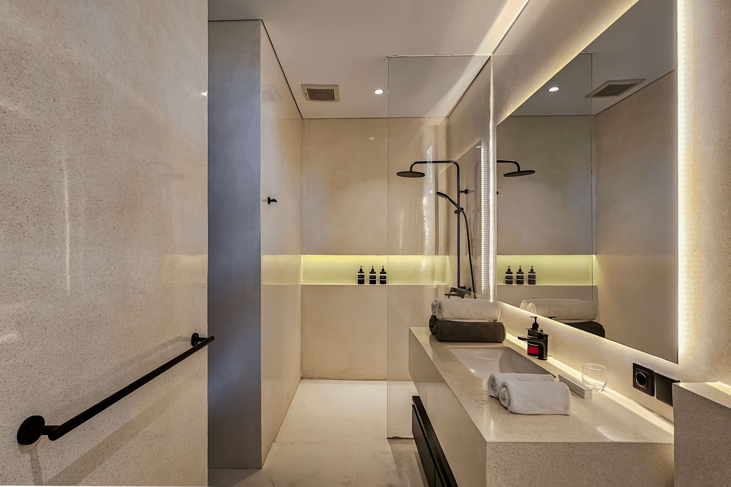 Lavatera Villa 26