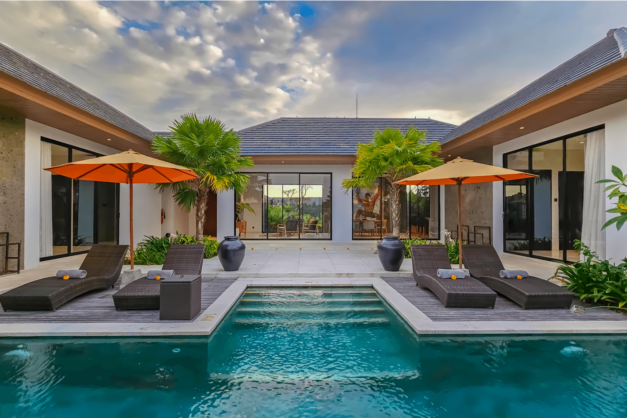 Lavatera Villa 40