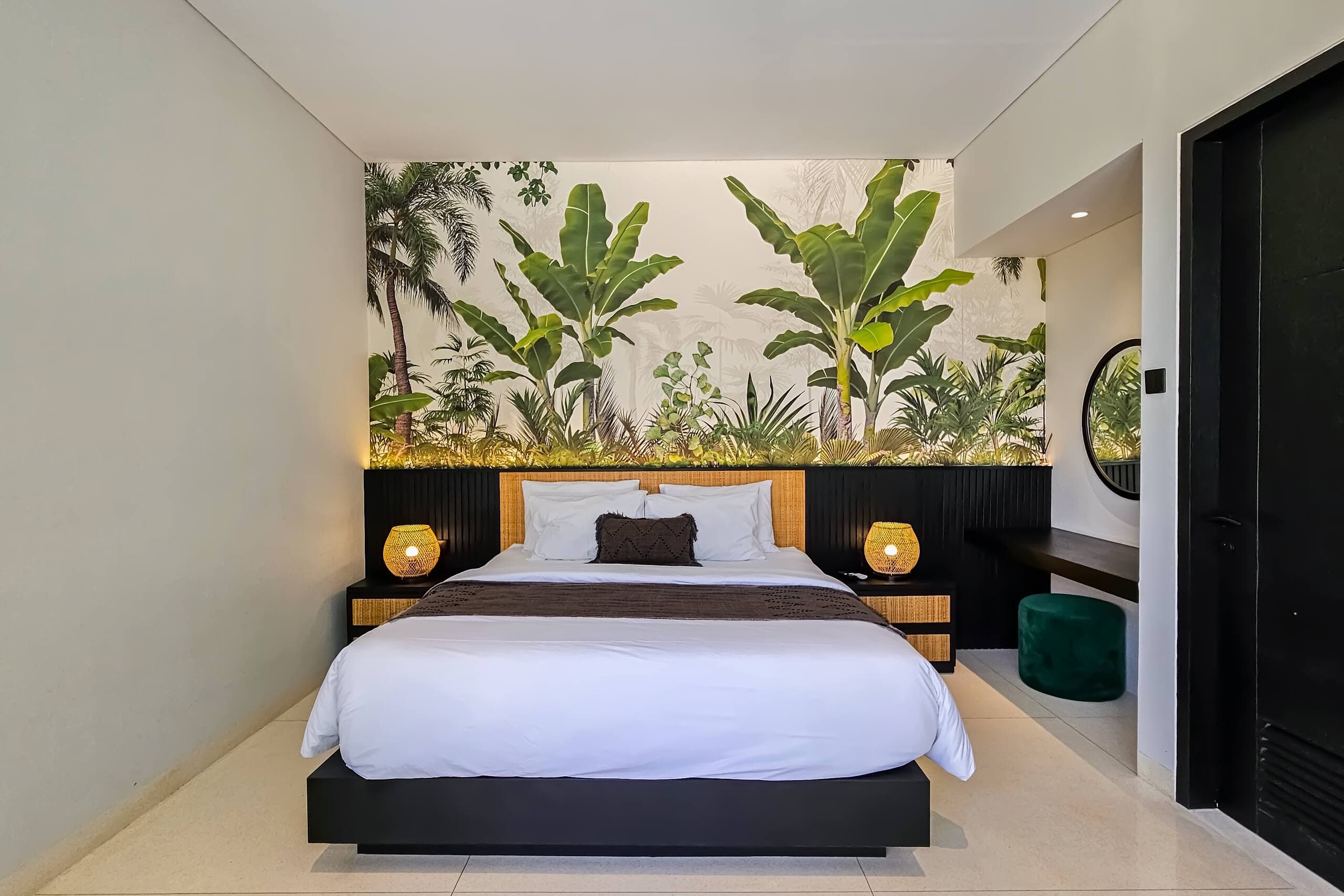 Lavatera Villa 10