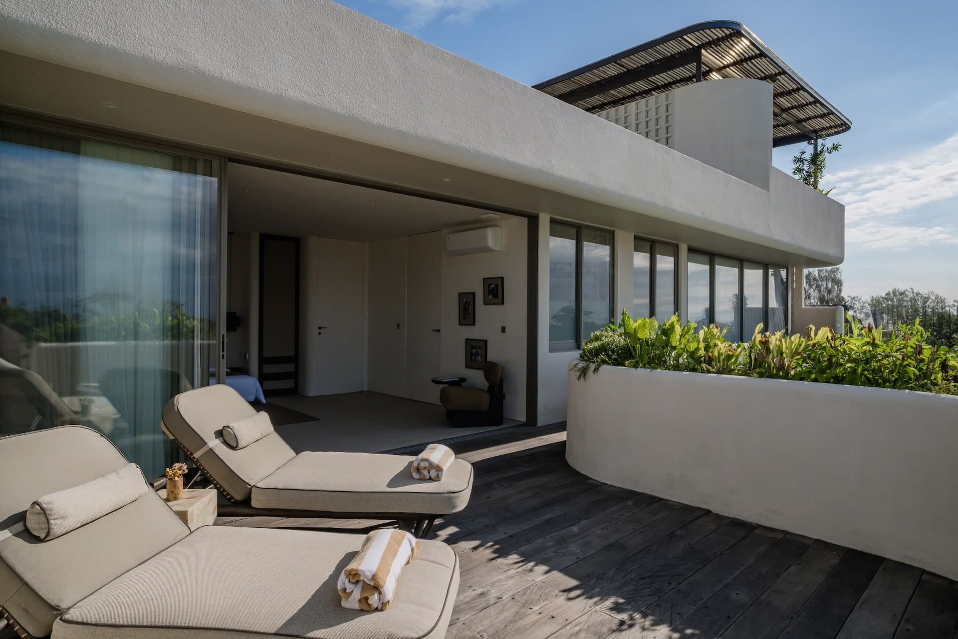 New 3BR Villa | Rooftop Sea Views + Pool | Uluwatu — photo 4