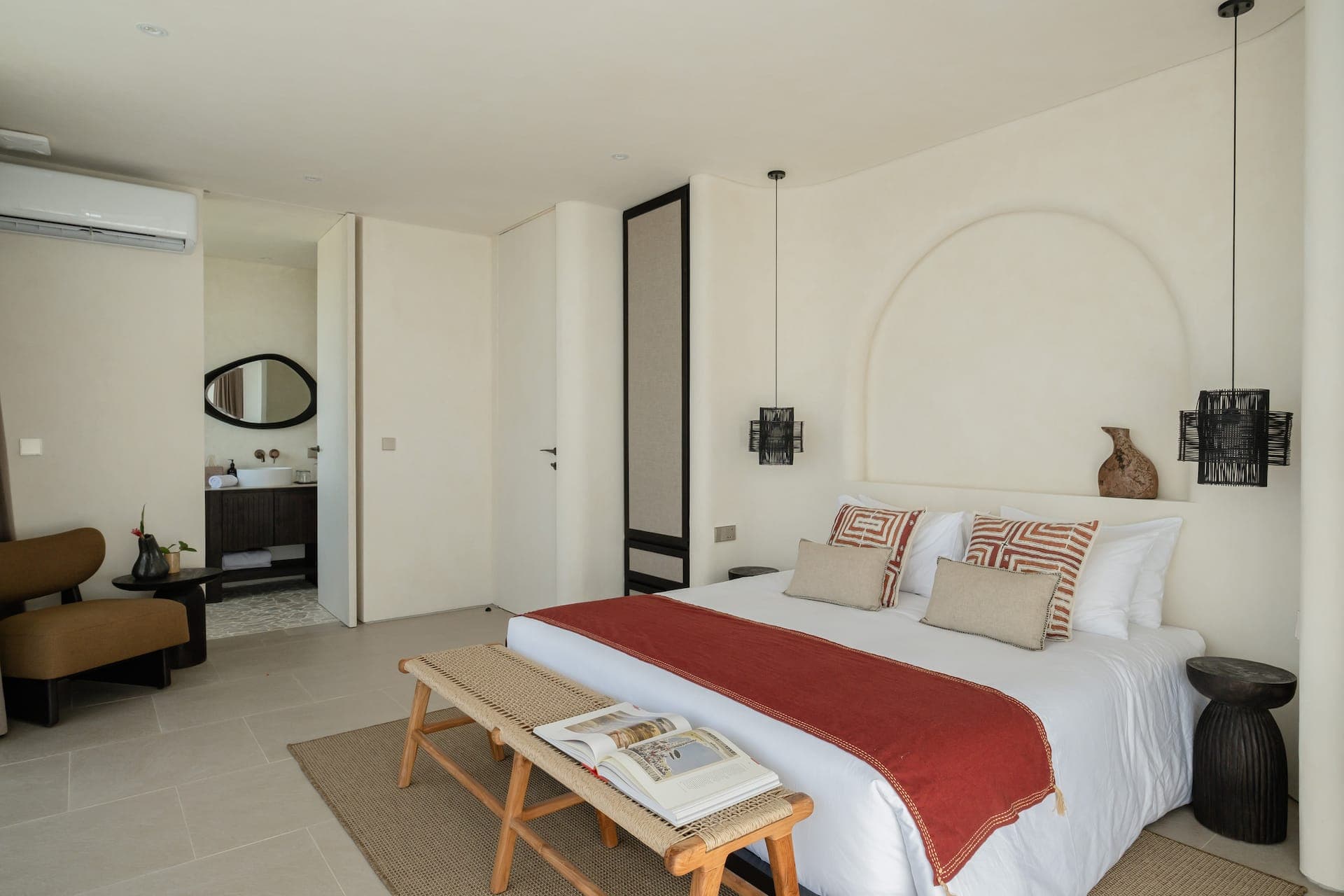 NEW Designer Villa Uluwatu | Pool + Ocean Views — photo 4