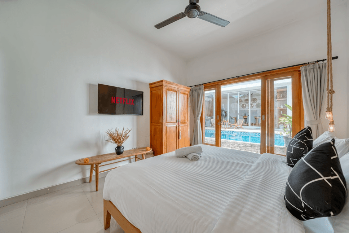 Holy's Villa 22